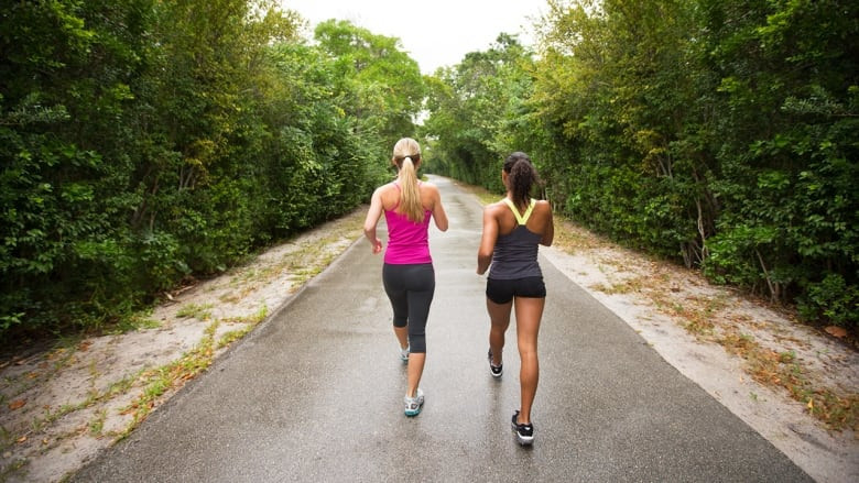  ¿Caminar gasta las mismas calorías que correr?